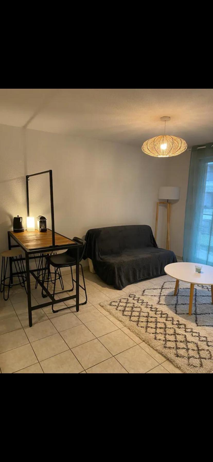 Appartement Calme Centre Ville Avec Place Parking 리모주 외부 사진